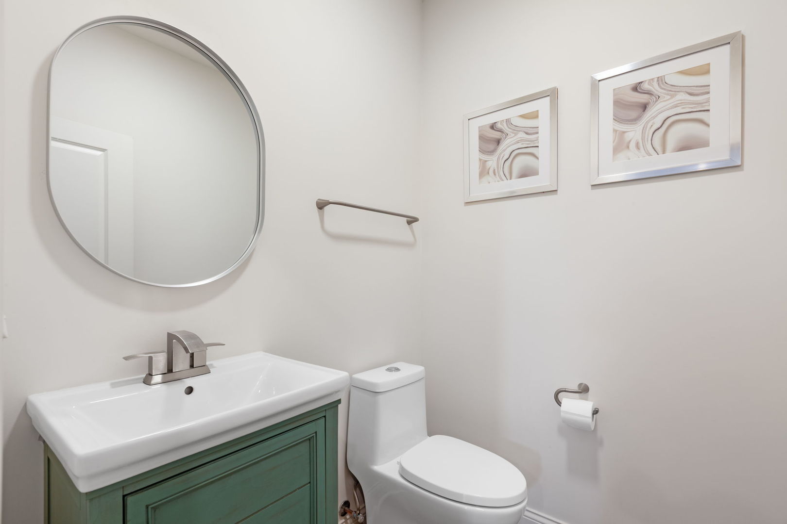 3579 Emerald Road Elgin, IL 60124 - Photo 12 of 34