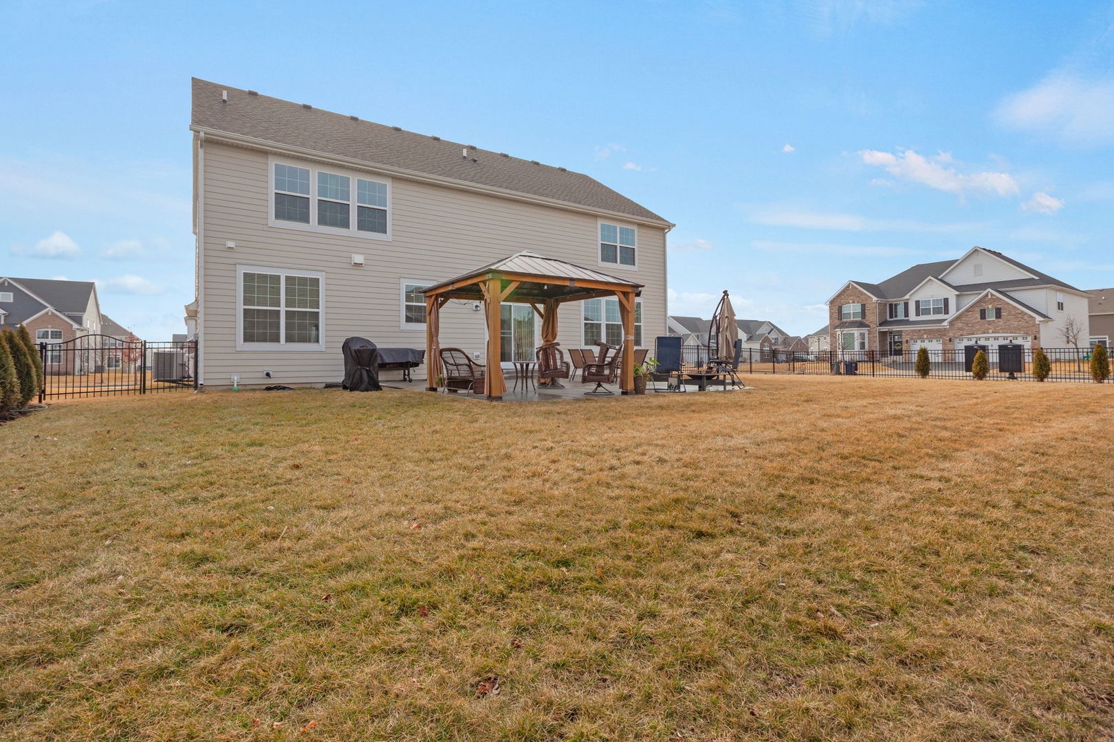 3579 Emerald Road Elgin, IL 60124 - Photo 31 of 34