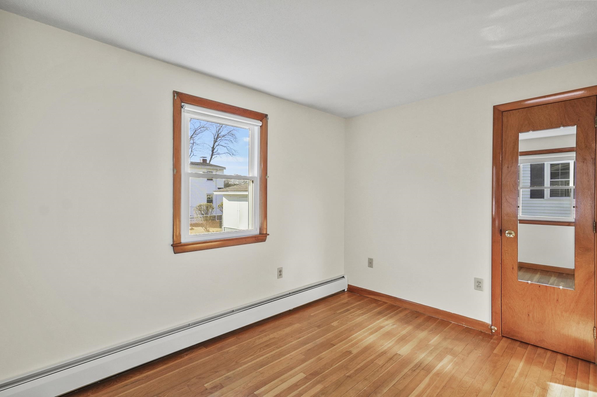 13 March Street Nashua, NH 03060 - Photo 3 of 38 Gallery Image 3