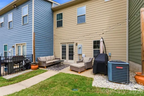 $415,000 | 1714 Evergreen Drive, Charlotte, NC 28208