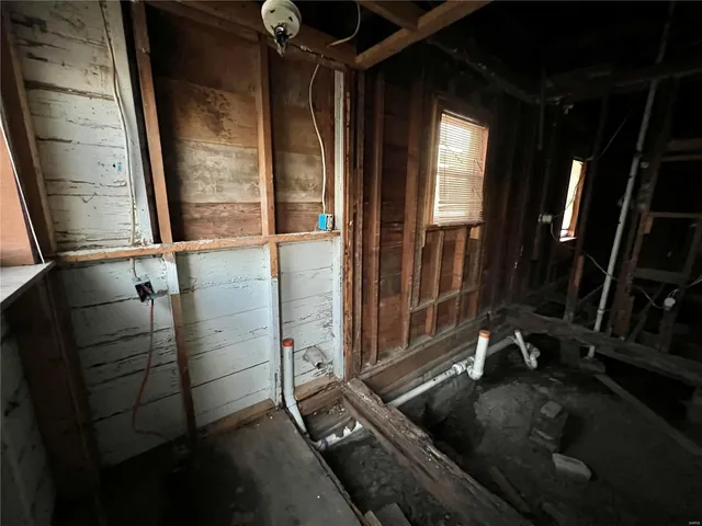 $35,000 | 702 South Broadway Street, Bellflower, MO 63333