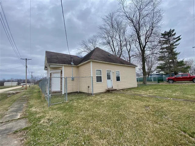 $35,000 | 702 South Broadway Street, Bellflower, MO 63333
