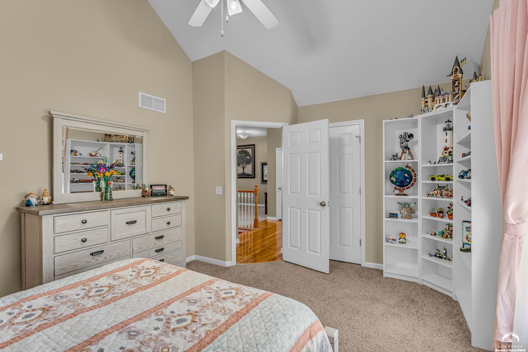 8455 Timber Ridge Drive De Soto, KS 66018 - Photo 32 of 52