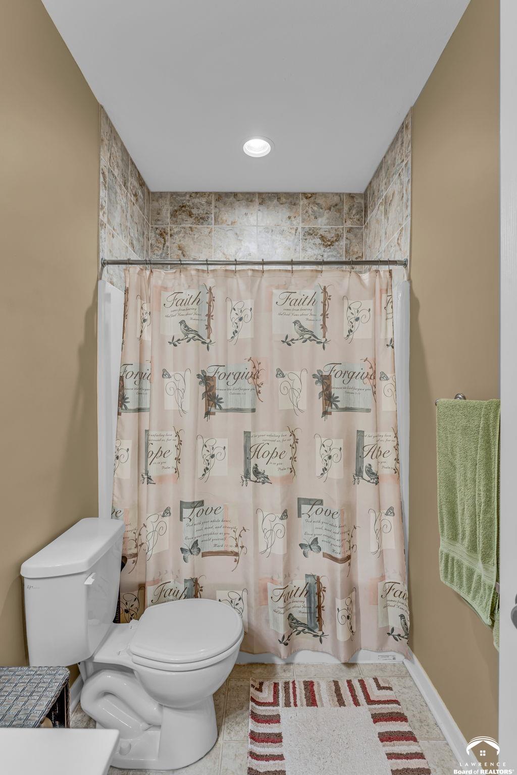 8455 Timber Ridge Drive De Soto, KS 66018 - Photo 42 of 52