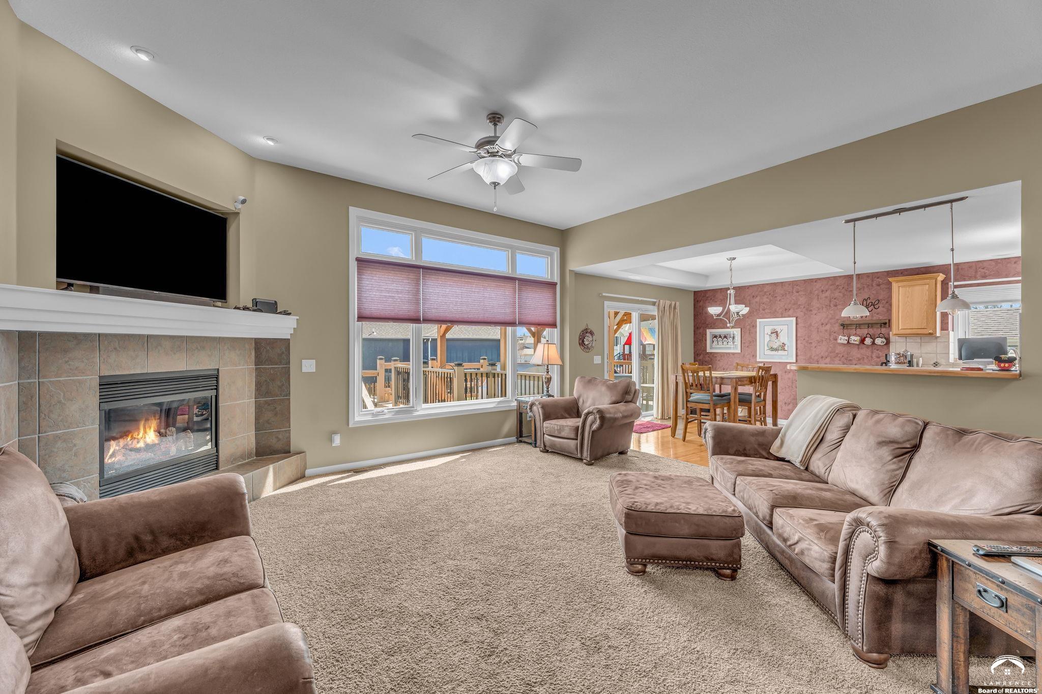 8455 Timber Ridge Drive De Soto, KS 66018 - Photo 10 of 52