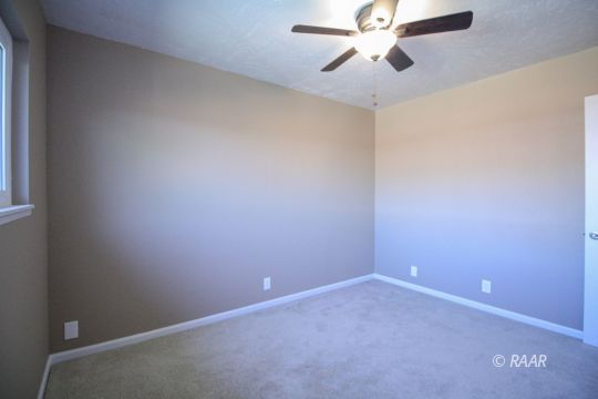 1401 West Mariposa Avenue Ridgecrest, CA 93555 - Photo 17 of 23 Gallery Image 17
