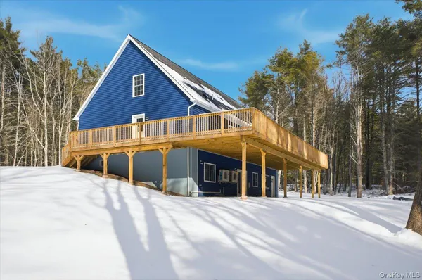 a view of a building with trees