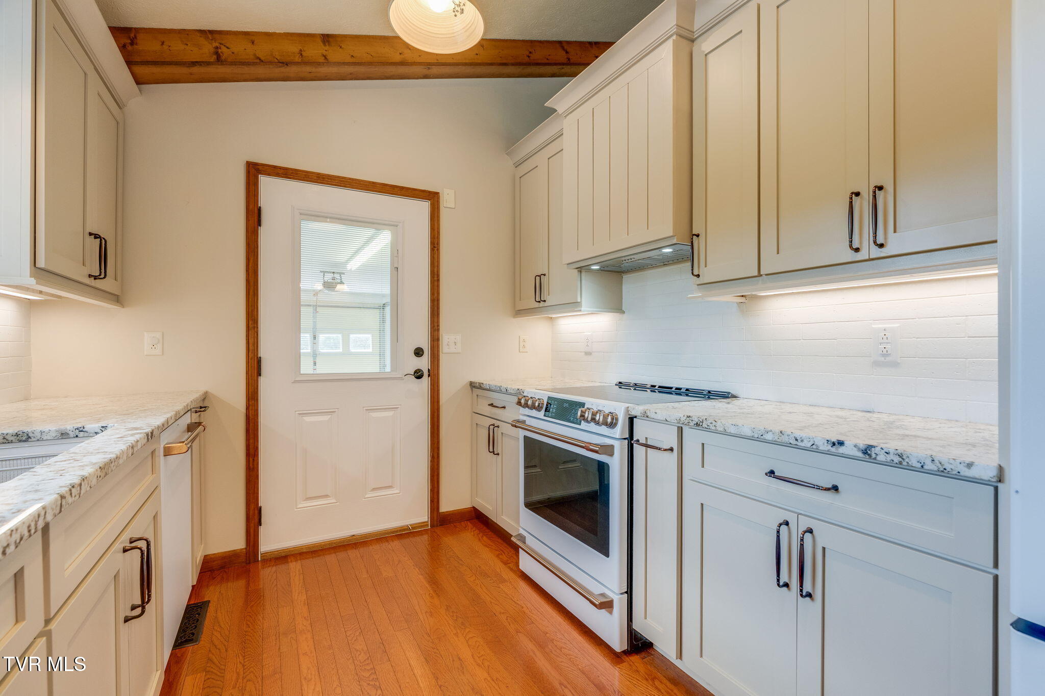 265 Timber Ridge Road Rogersville, TN 37857 - Photo 13 of 51 265 Timber Ridge Rd - 13