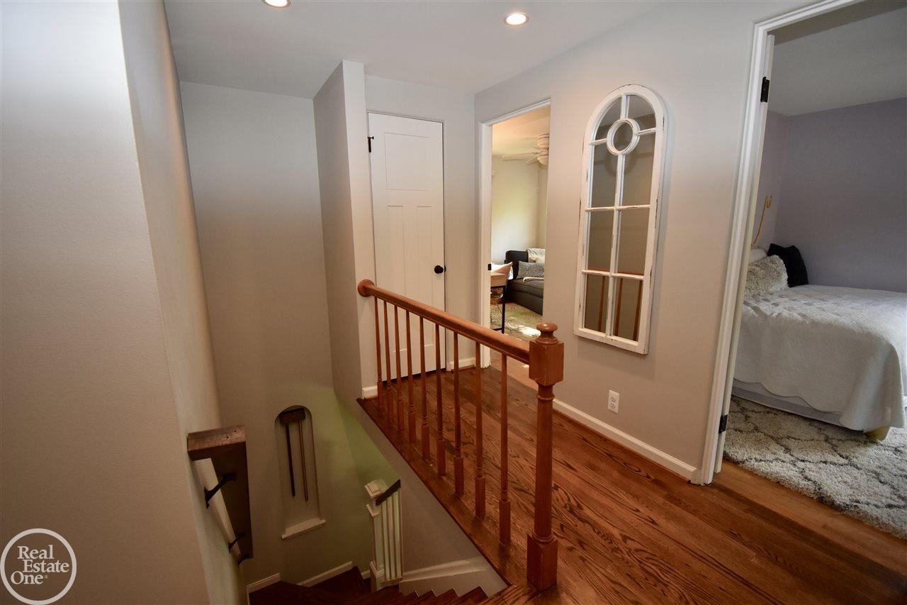 488 Fisher Road Grosse Pointe Farms, MI 48230 - Photo 16 of 40