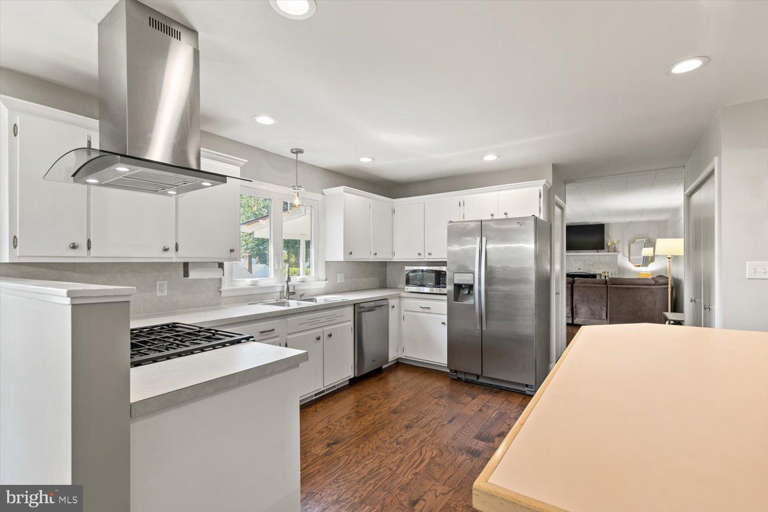 50 West Roseville Road Lancaster, PA 17601 - Photo 8 of 32 Gallery Image 8