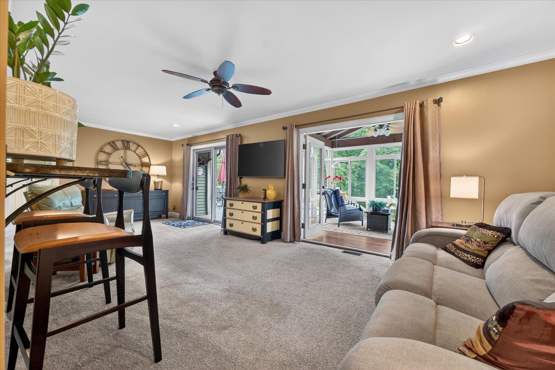 2801 North Tipsico Lake Road Hartland, MI 48353 - Photo 18 of 77 07-2801-N-Tipsico-Lake-Rd-WindowStill