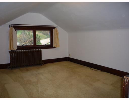 1000 Glass Run Road Baldwin, PA 15236 - Photo 12 of 18 2nd Floor Plan. 2nd floor open loft area could be used as office