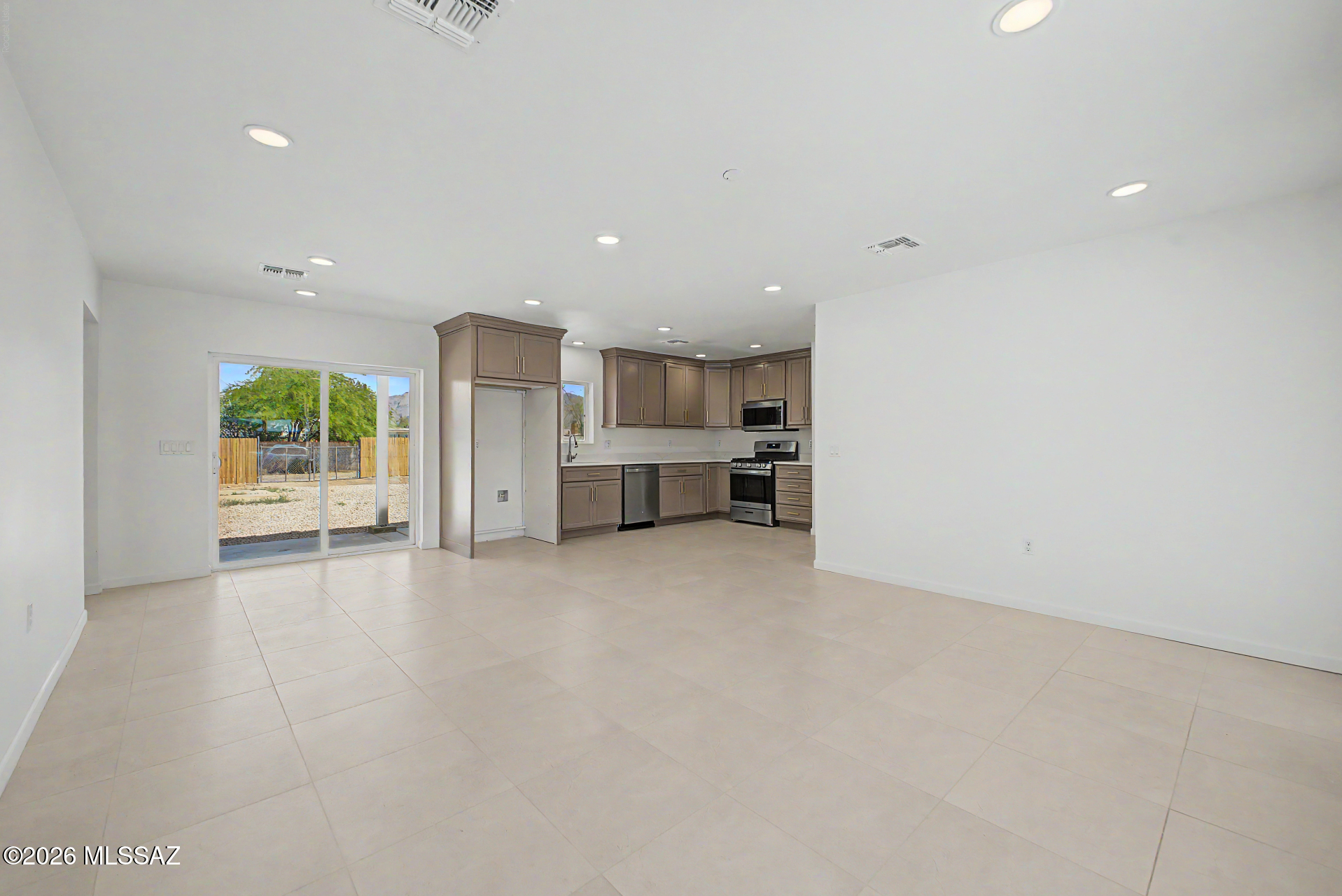 2251 East Spring Street Tucson, AZ 85719 - Photo 37 of 58
