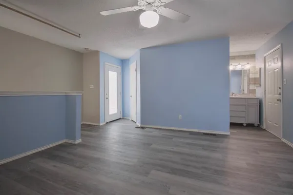 $149,500 | 2301 Basil Drive, Unit F211, Arlington, TX 76006