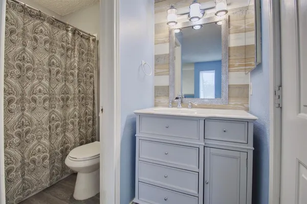 $149,500 | 2301 Basil Drive, Unit F211, Arlington, TX 76006