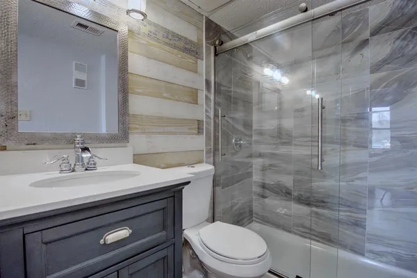 $149,500 | 2301 Basil Drive, Unit F211, Arlington, TX 76006