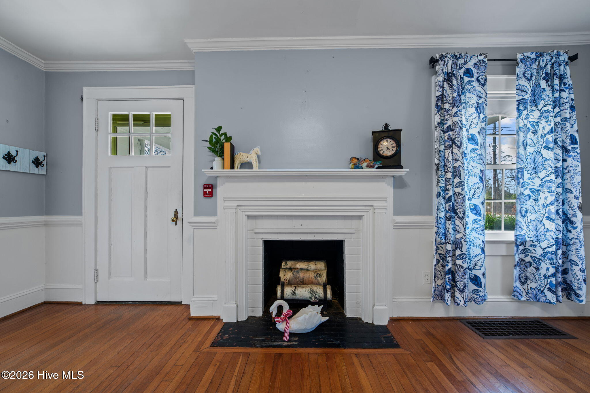 2280 West 5th Street Washington, NC 27889 - Photo 7 of 51 Entry