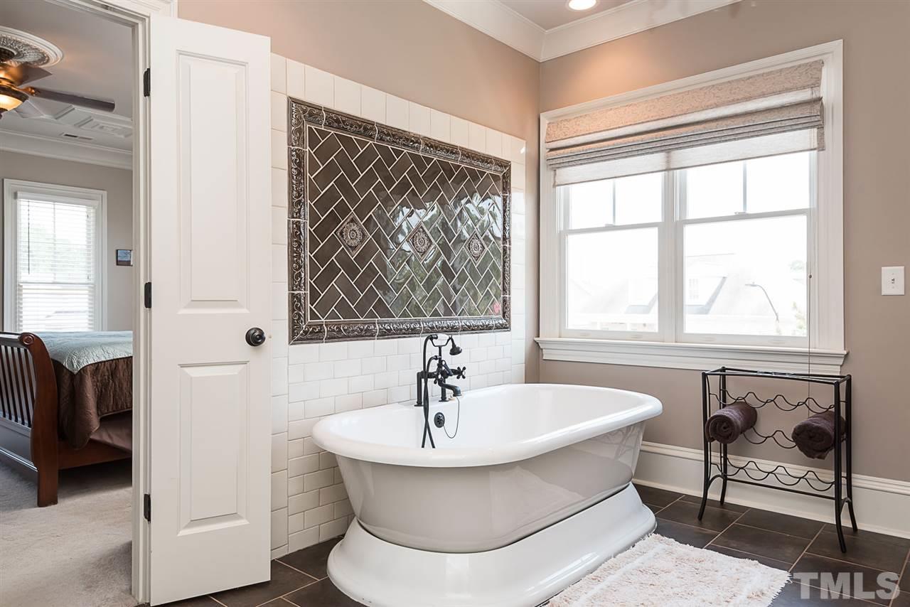 12701 Topiary Court Raleigh, NC 27614 - Photo 14 of 25