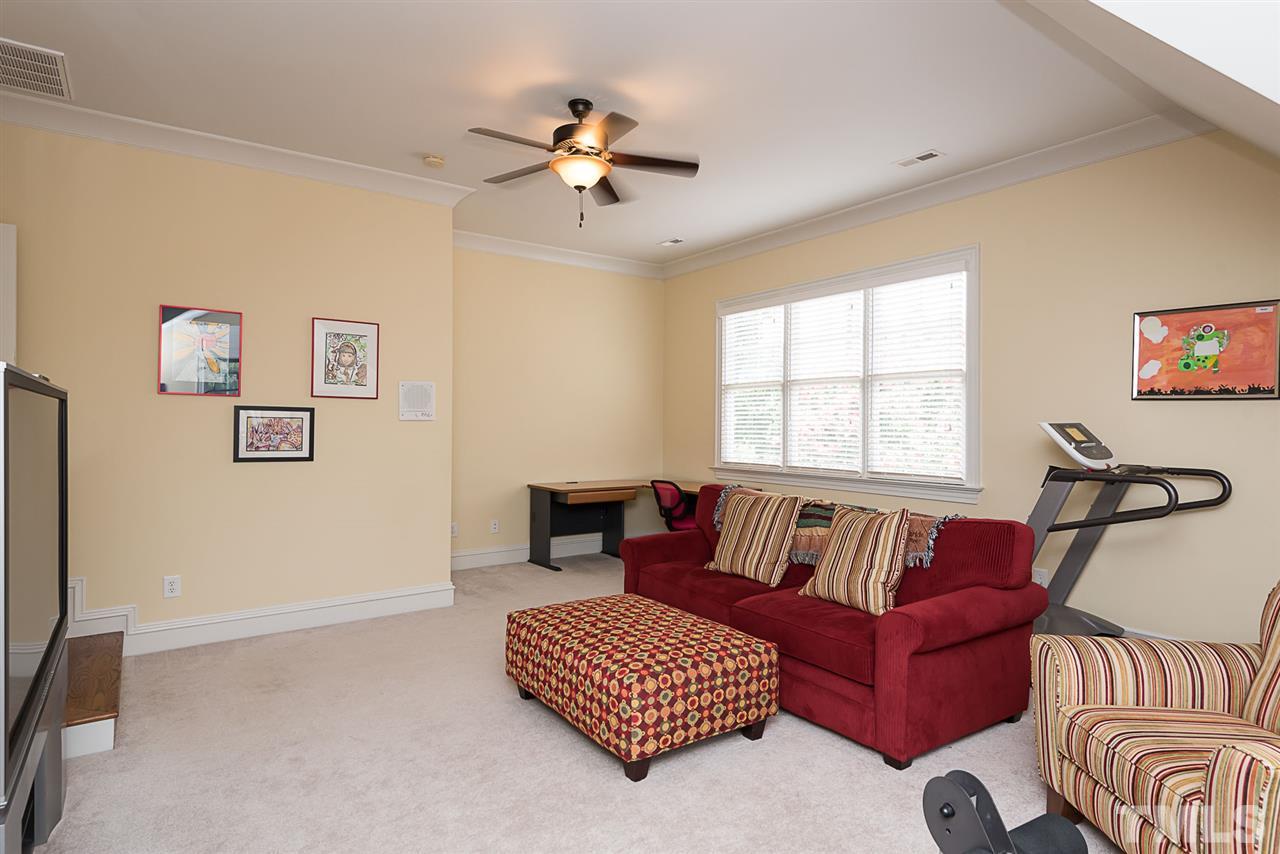 12701 Topiary Court Raleigh, NC 27614 - Photo 20 of 25