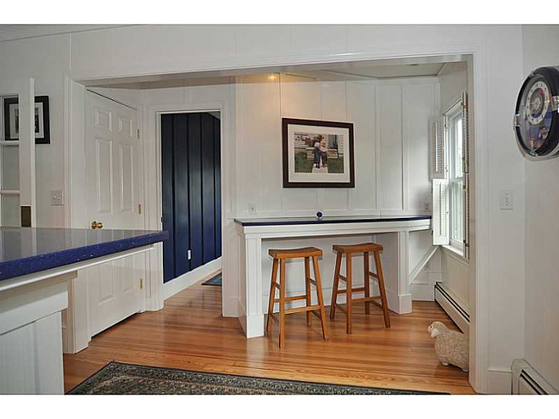 136 County Road Barrington, RI 02806 - Photo 21 of 24 Kitchen.