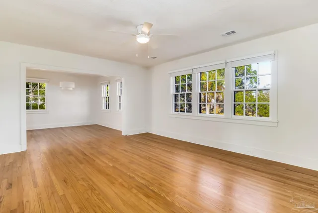 $1,850 | 1515 East Lakeview Avenue, Unit D, Pensacola, FL 32503