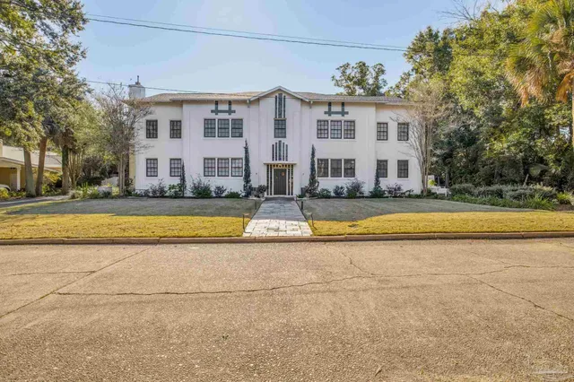 $1,850 | 1515 East Lakeview Avenue, Unit D, Pensacola, FL 32503