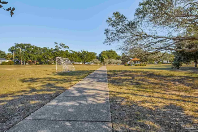 $1,850 | 1515 East Lakeview Avenue, Unit D, Pensacola, FL 32503