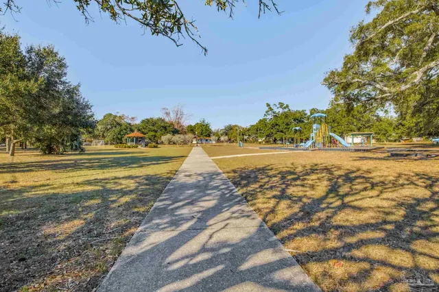 $1,850 | 1515 East Lakeview Avenue, Unit D, Pensacola, FL 32503