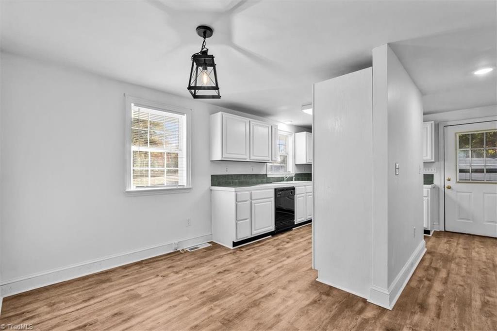 855 Blackberry Road Thomasville, NC 27360 - Photo 15 of 35