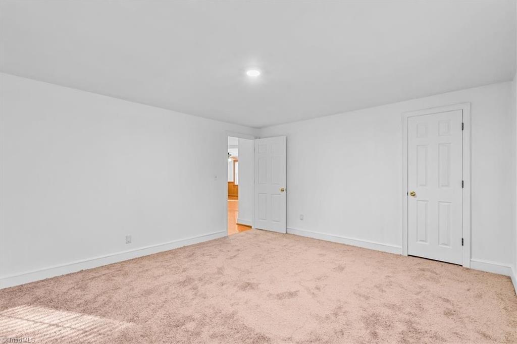 855 Blackberry Road Thomasville, NC 27360 - Photo 21 of 35