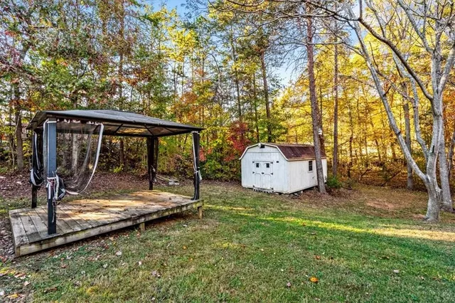 $244,500 | 855 Blackberry Road, Thomasville, NC 27360