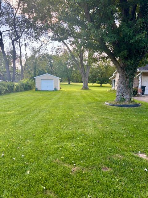 56930 Franklin Drive Three Rivers, MI 49093 - Photo 9 of 33 IMG_8696