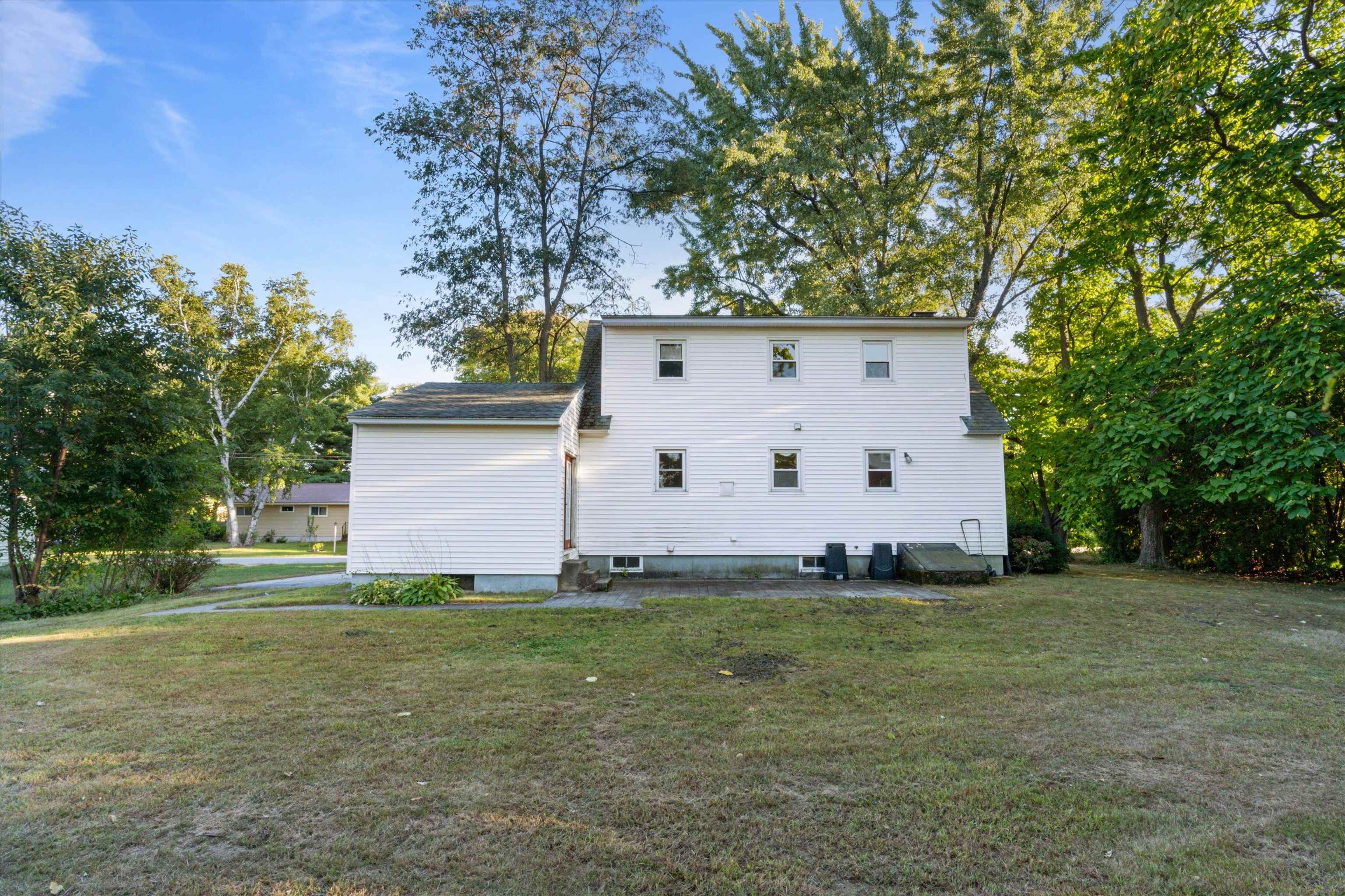 4 Park Drive Bedford, NH 03110 - Photo 20 of 32