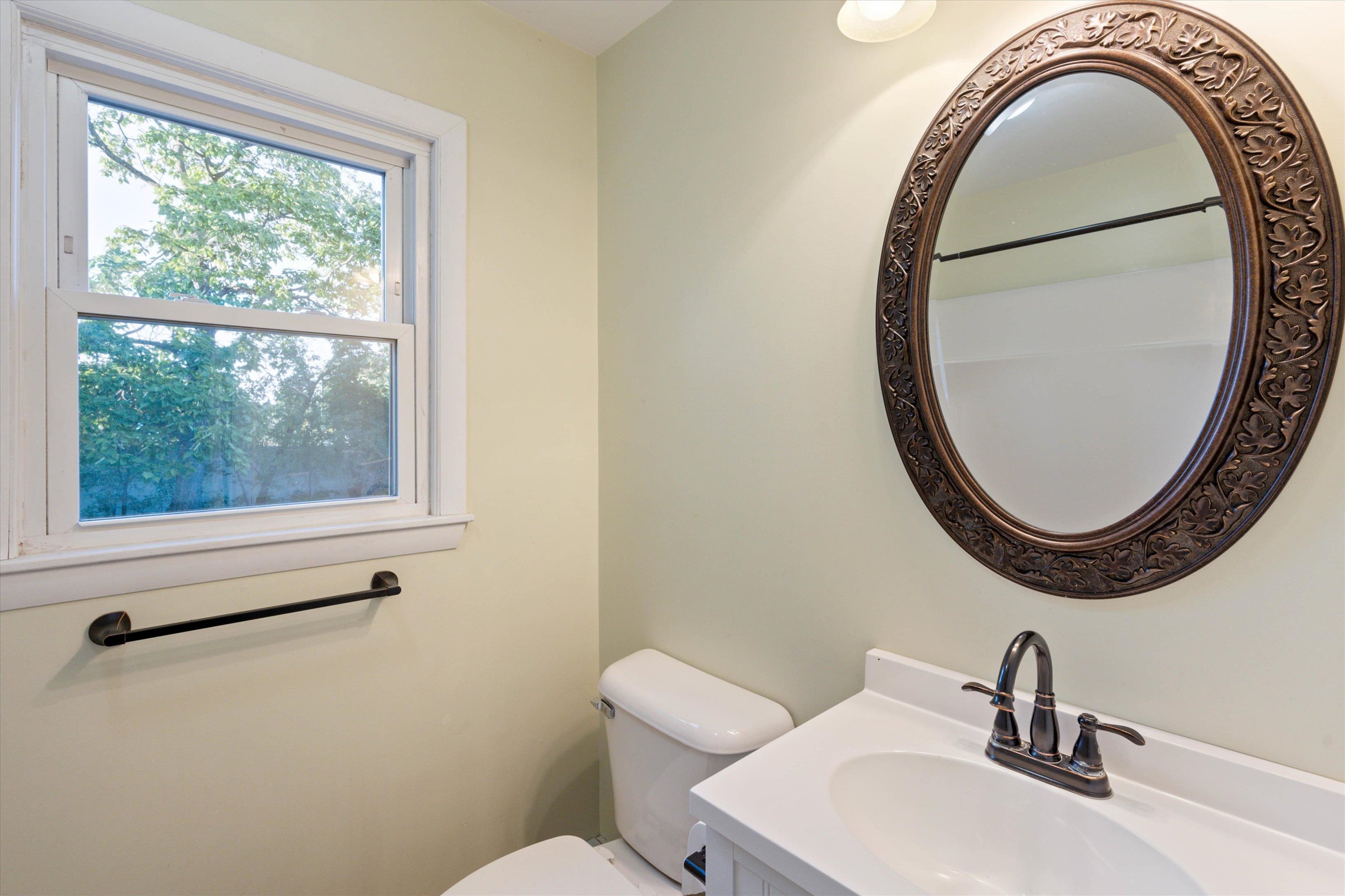 4 Park Drive Bedford, NH 03110 - Photo 8 of 32