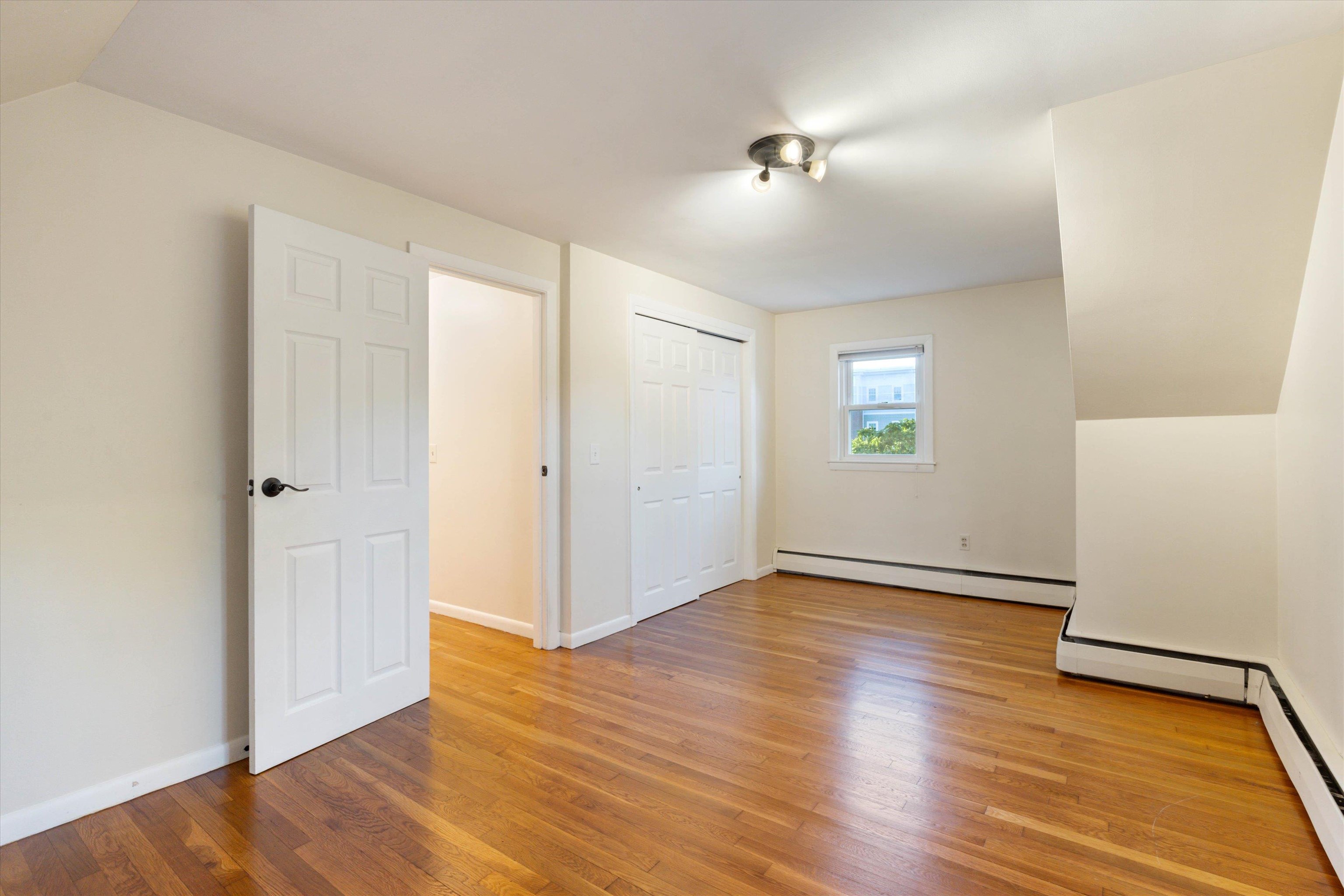 4 Park Drive Bedford, NH 03110 - Photo 9 of 32