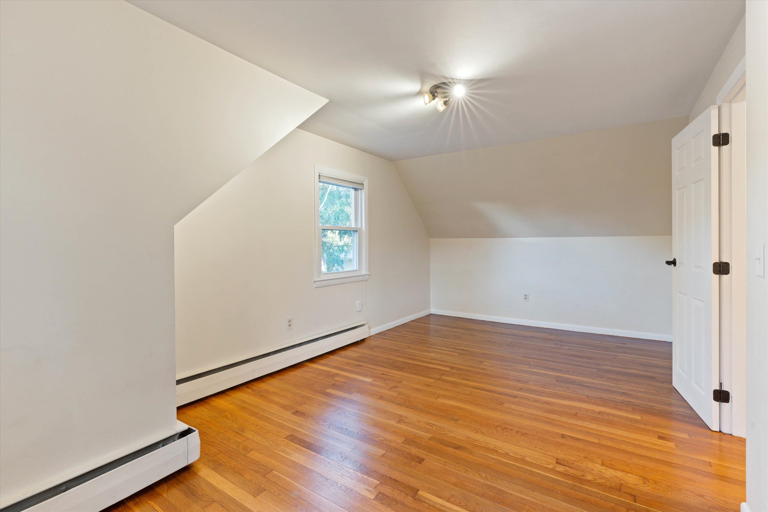 4 Park Drive Bedford, NH 03110 - Photo 10 of 32