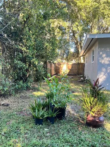 $320,000 | 1858 Southeast Lake Weir Avenue, Ocala, FL 34471