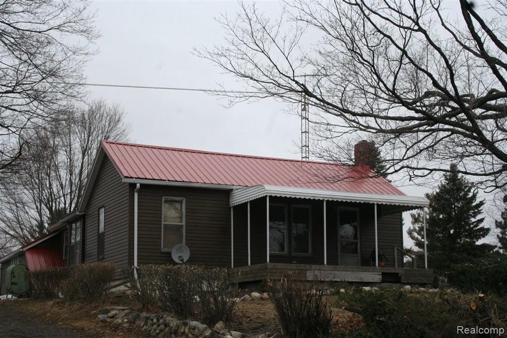 6489 Weyer Road Imlay City, MI 48444 - Photo 1 of 12 213.JPG
