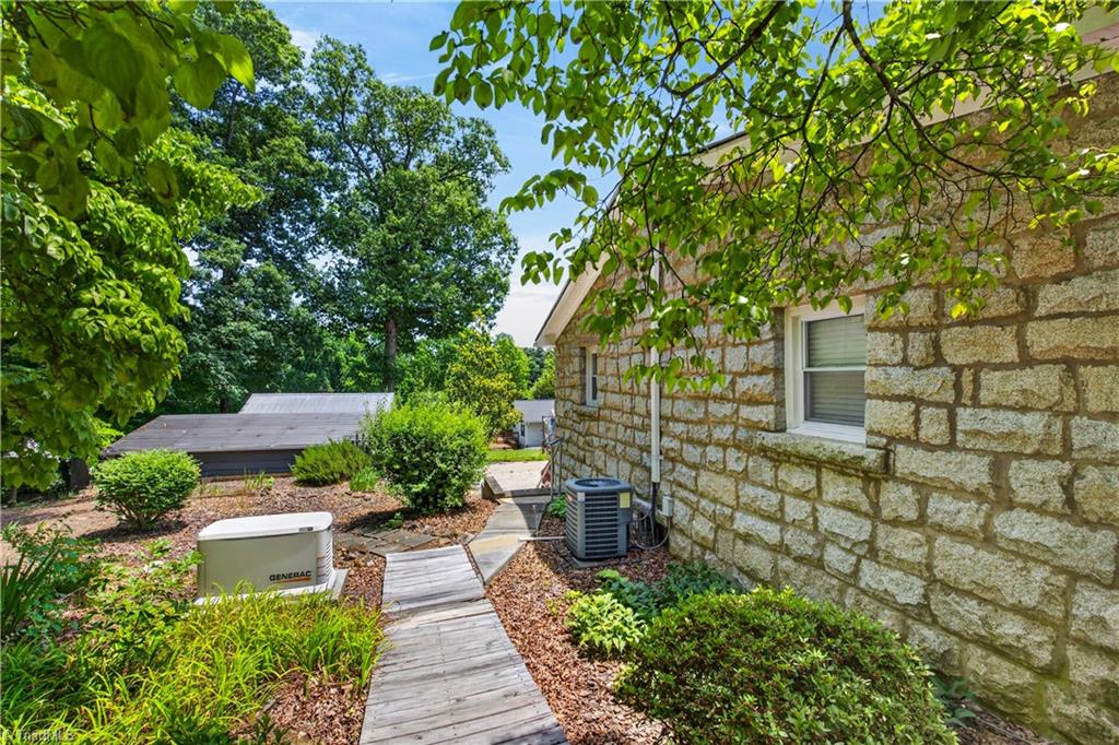 855 Lee Street Asheboro, NC 27203 - Photo 44 of 48