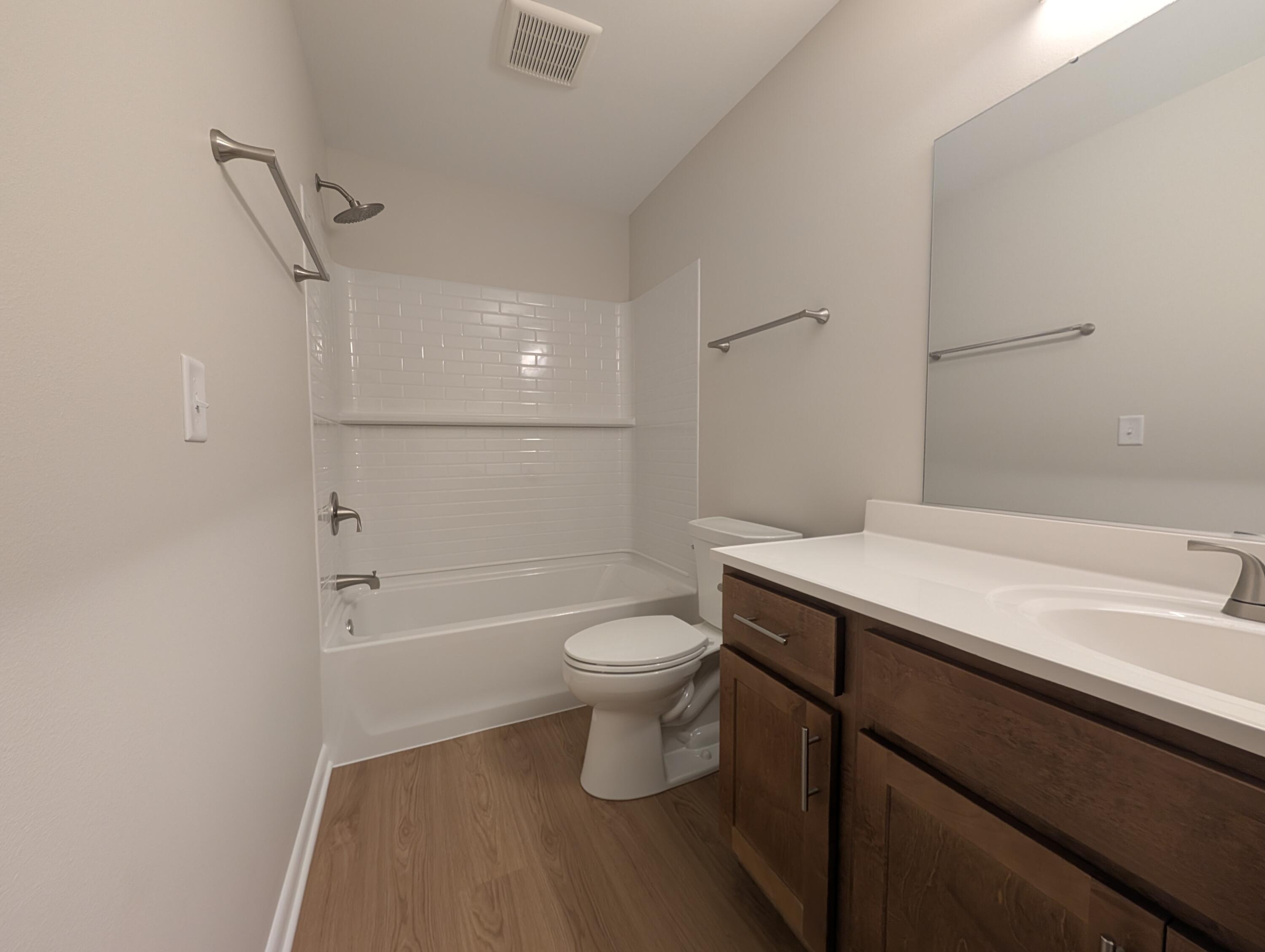 1011 South 2nd Street, Unit 11 Delavan, WI 53115 - Photo 21 of 25 Full Bathroom