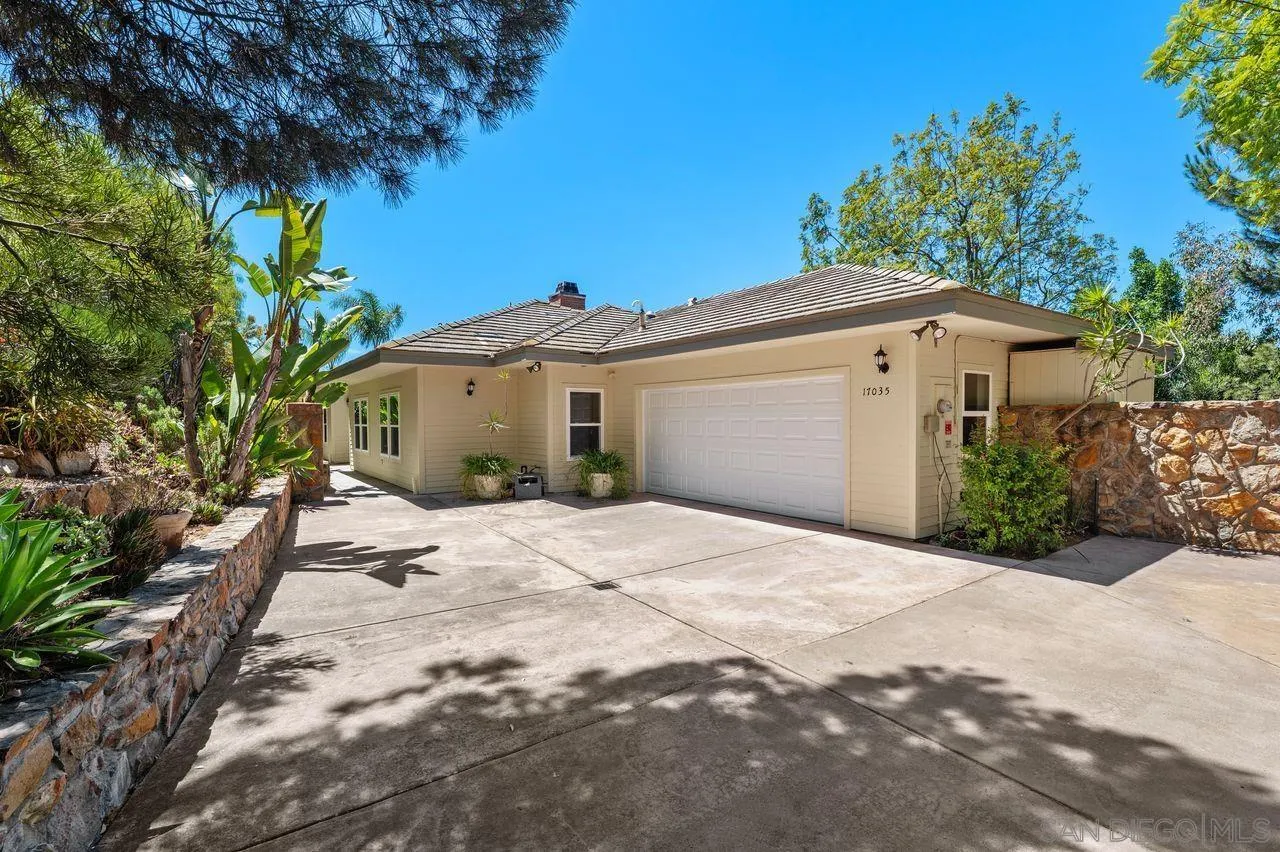 17035 Rio Maria Road Lakeside, CA 92040 - Photo 2 of 38