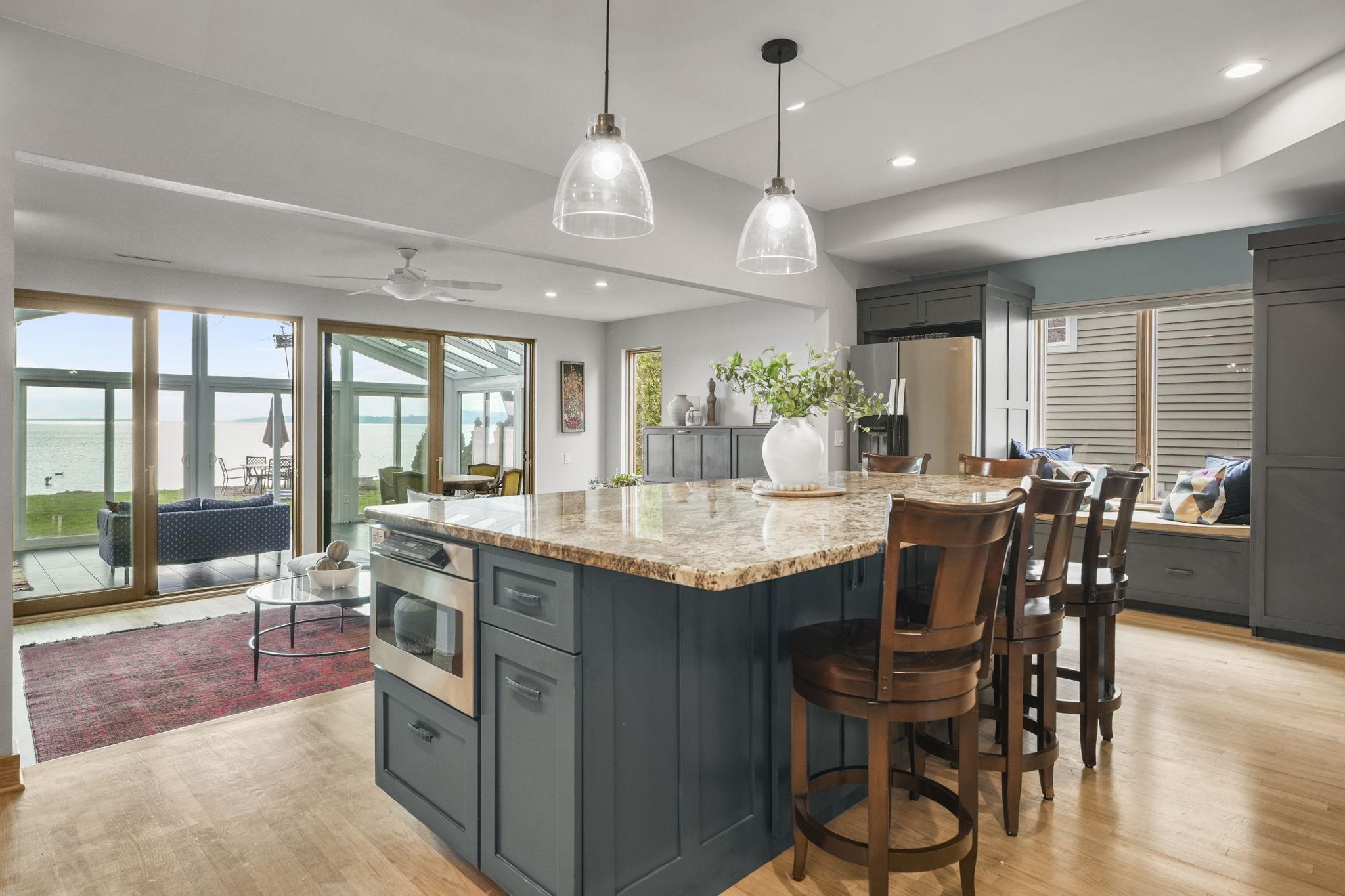 2529 Middleton Beach Road Middleton, WI 53562 - Photo 13 of 45