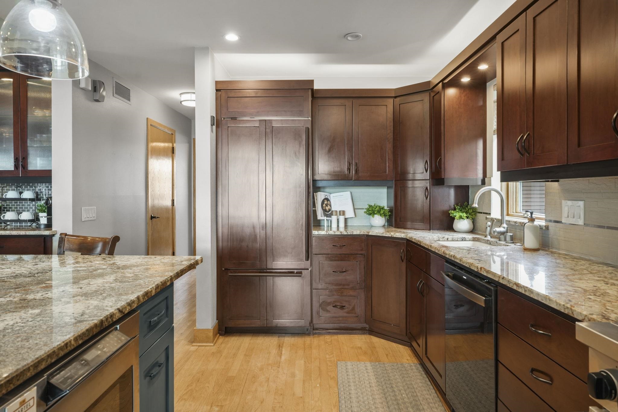 2529 Middleton Beach Road Middleton, WI 53562 - Photo 16 of 45