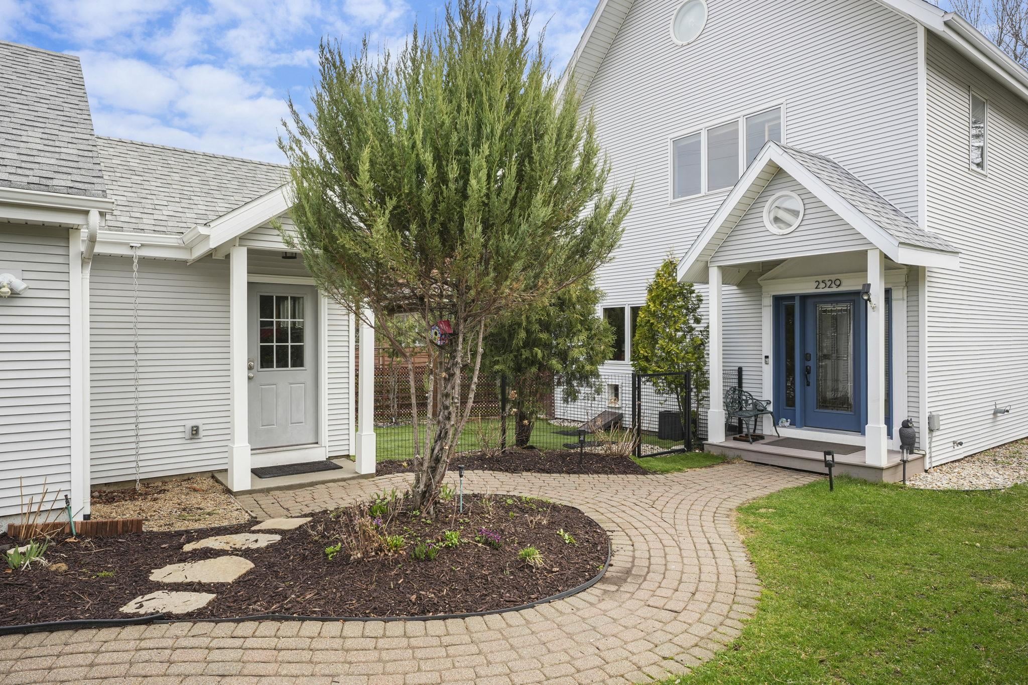 2529 Middleton Beach Road Middleton, WI 53562 - Photo 2 of 45