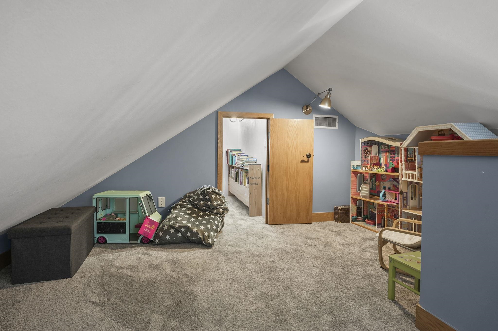 2529 Middleton Beach Road Middleton, WI 53562 - Photo 37 of 45