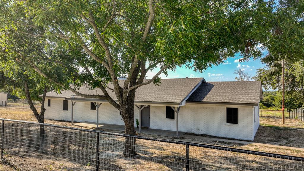 3696 West Lambert Road Weatherford, TX 76088 - Photo 2 of 39