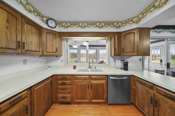 $739,000 | 1111 North Lake Pleasant Road, Hillsdale, MI 49242
