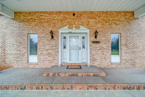 $739,000 | 1111 North Lake Pleasant Road, Hillsdale, MI 49242