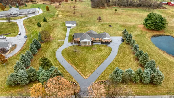 $739,000 | 1111 North Lake Pleasant Road, Hillsdale, MI 49242