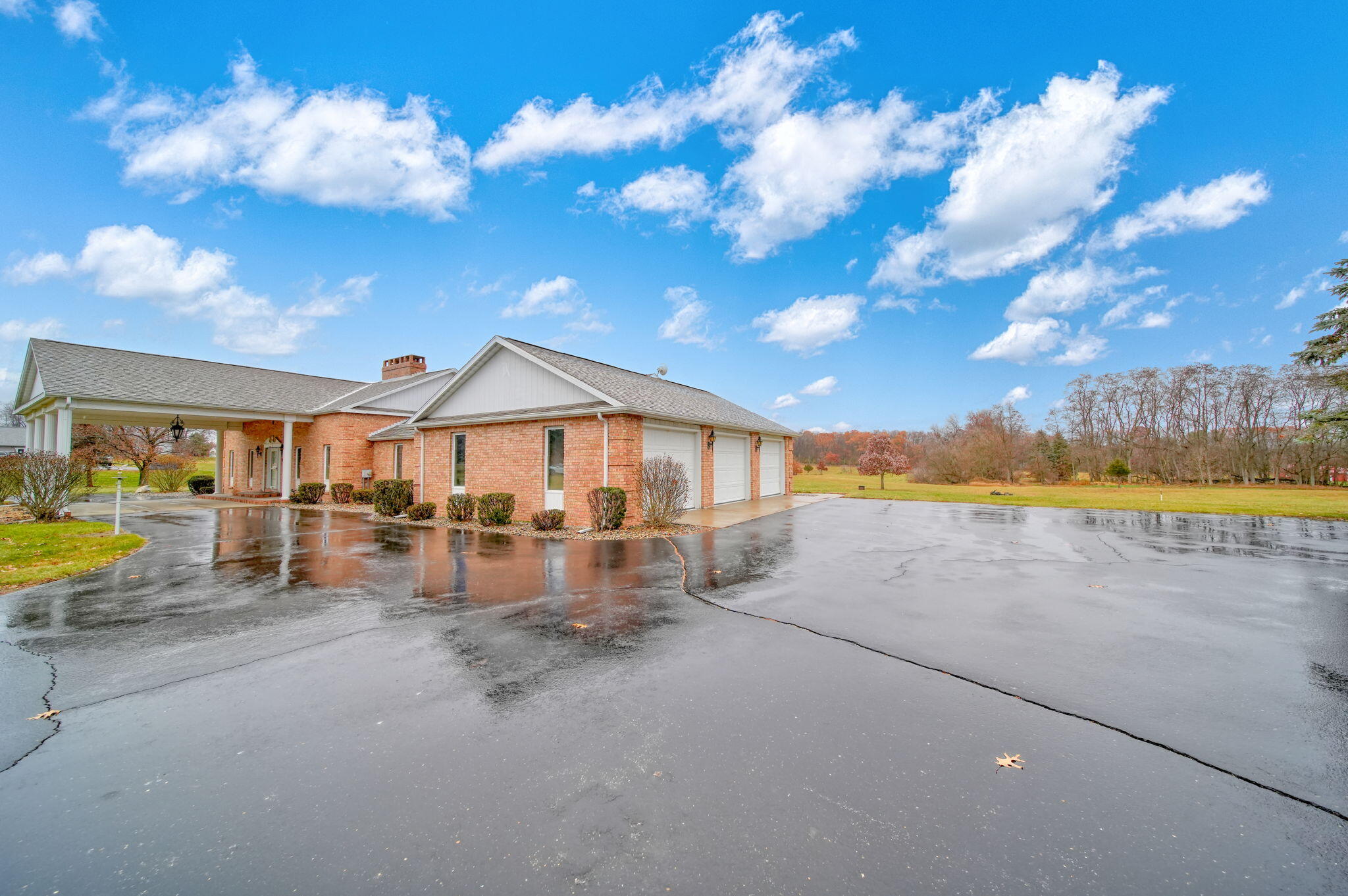 1111 North Lake Pleasant Road Hillsdale, MI 49242 - Photo 7 of 63 1000024880